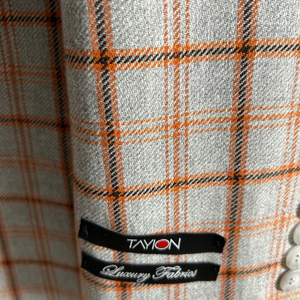 Designer double breasted suit - image 4